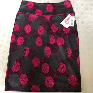 NWT Lularoe Cassie Pencil skirt, Size Small